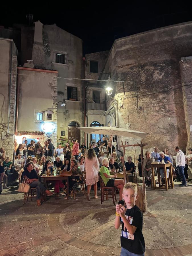 Casa Vacanze Refugium & Lounge Ferienwohnung Vico Del Gargano Eksteriør billede
